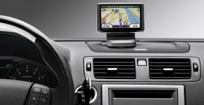 Как выбрать GPS навигатор для автомобиля