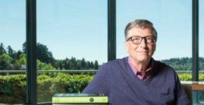 Билл Гейтс порекомендовал 5 книг на лето