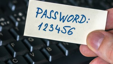 Microsoft запретит использовать простые пароли