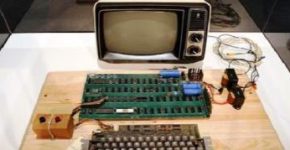 Компьютер «Apple” 1976 года выставлен на аукцион