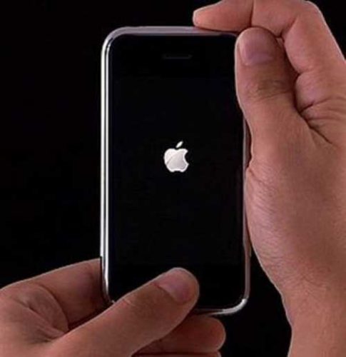 В начале 2016 года компания Apple выпустит 4-дюймовый iPhone 6s mini