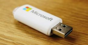 Windows 10 станут продавать на USB флешках?