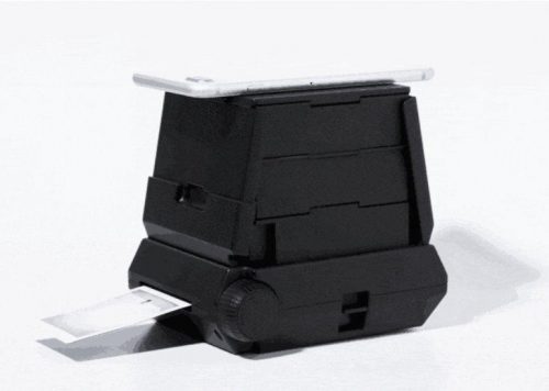 Мобильный фото-принтер от “Holga” не нуждается в источнике питания